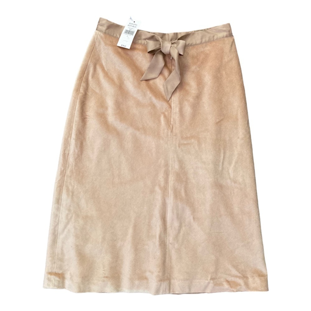 NWT Banana Republic Velvet Camel Skirt with Waist Bow